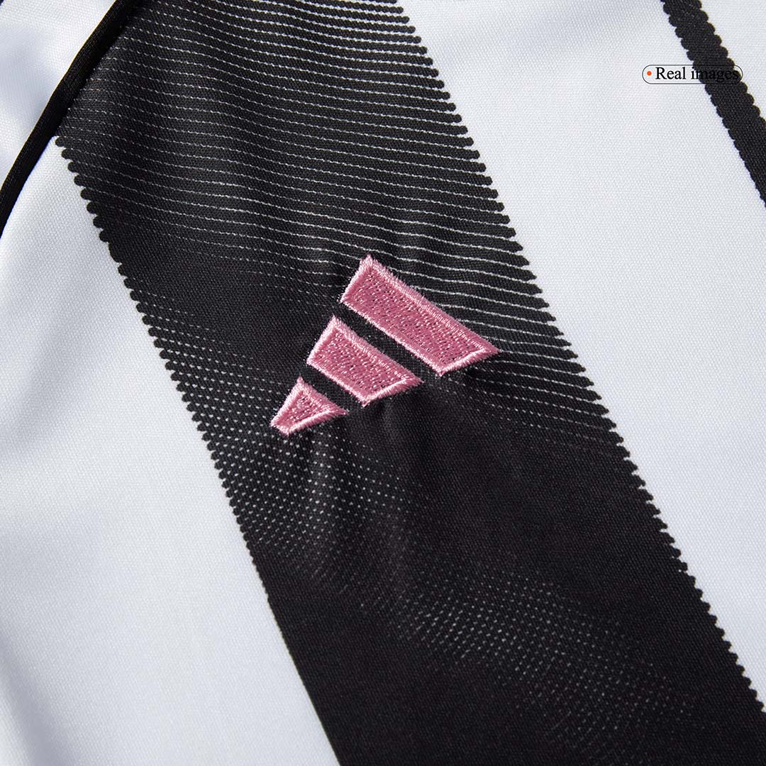 Conjunto Infantil Completo Juventus 2025/26 Primera Equipación Kids