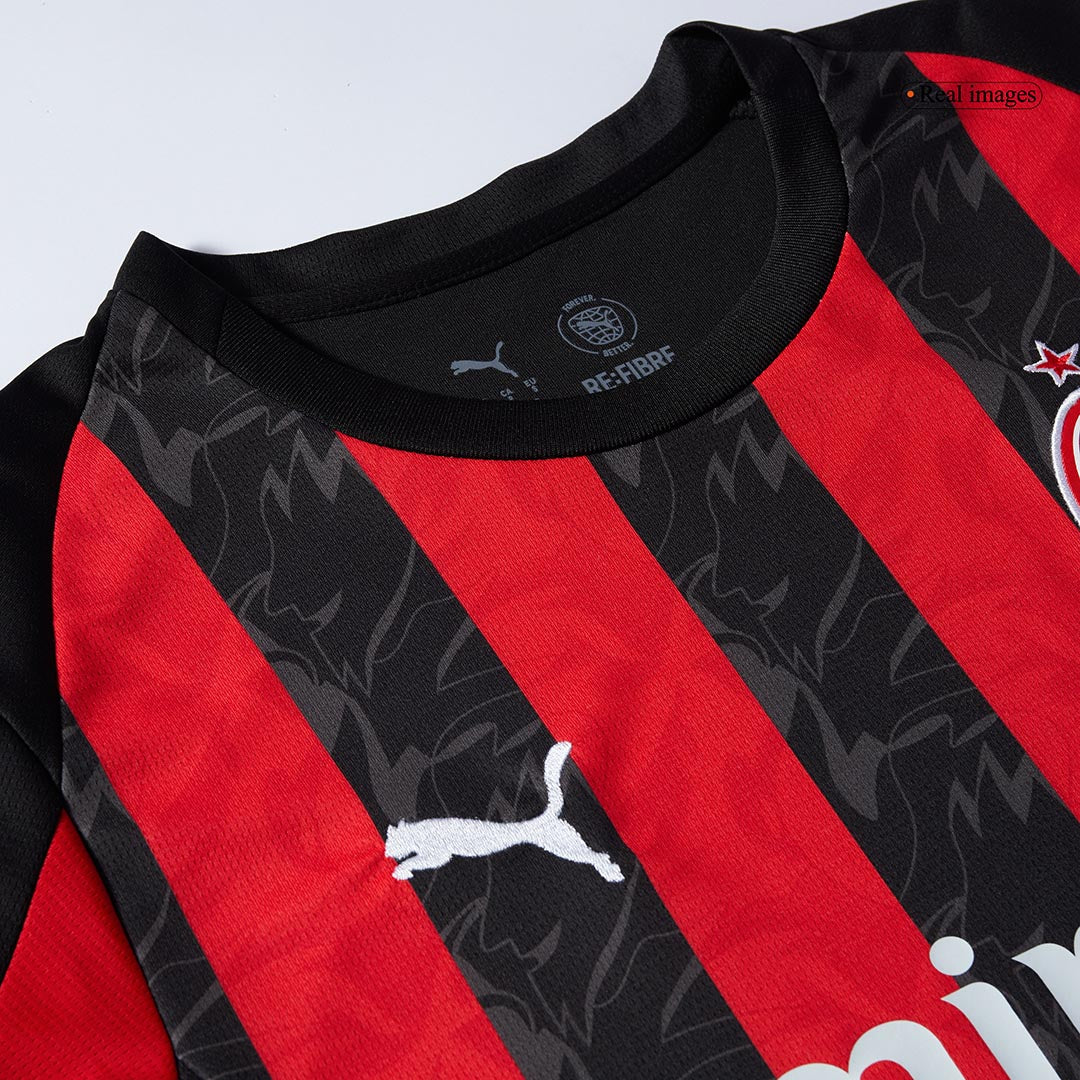 Camiseta PULISIC #11 AC Milan 2025/26 Primera Equipación-Versión Hincha