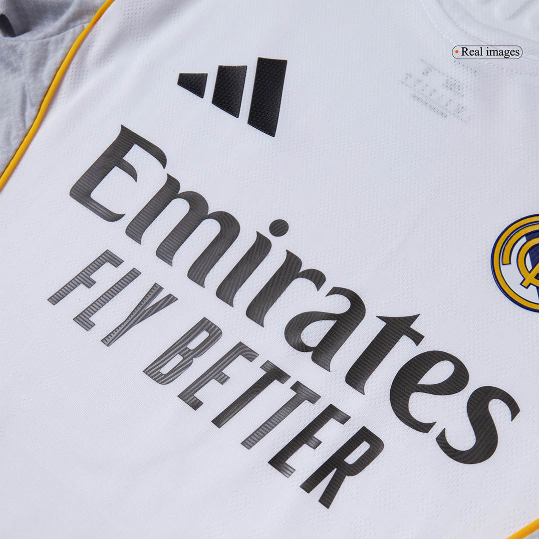 Conjunto Auténtico Real Madrid 2025/26 Primera Equipación (Camiseta + Pantalón Corto)