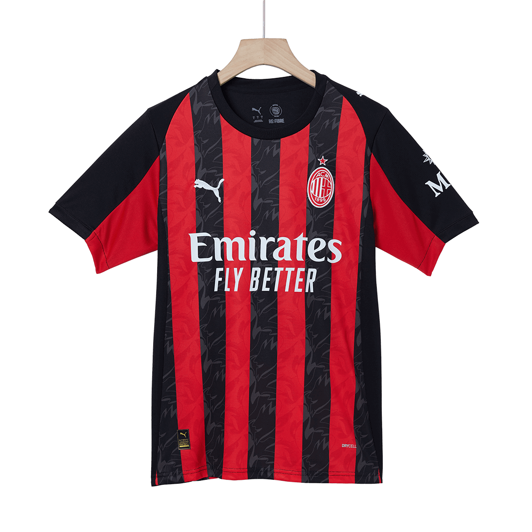 Camiseta PULISIC #11 AC Milan 2025/26 Primera Equipación-Versión Hincha