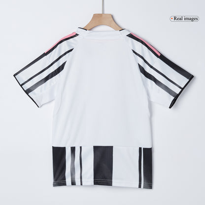 Conjunto Infantil Completo Juventus 2025/26 Primera Equipación Kids
